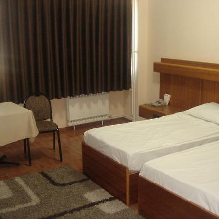 Ege Gunes Hotel Ізмір Екстер'єр фото