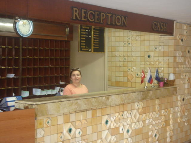 Ege Gunes Hotel Ізмір Екстер'єр фото